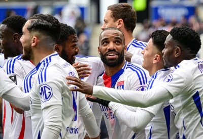 ليون باق في الدوري الفرنسي بعد قبول استئنافه