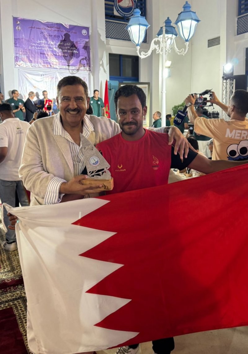 داوود عبدالله يحصد ذهبية الشراع بالأسبوع الدولي بمدينة المضيق المغربية