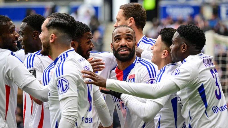 ليون باق في الدوري الفرنسي بعد قبول استئنافه
