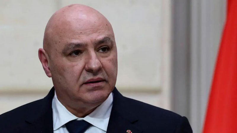 الرئيس اللبناني يستبعد التطبيع مع إسرائيل ويؤكد: "نهتم بحالة اللاحرب"