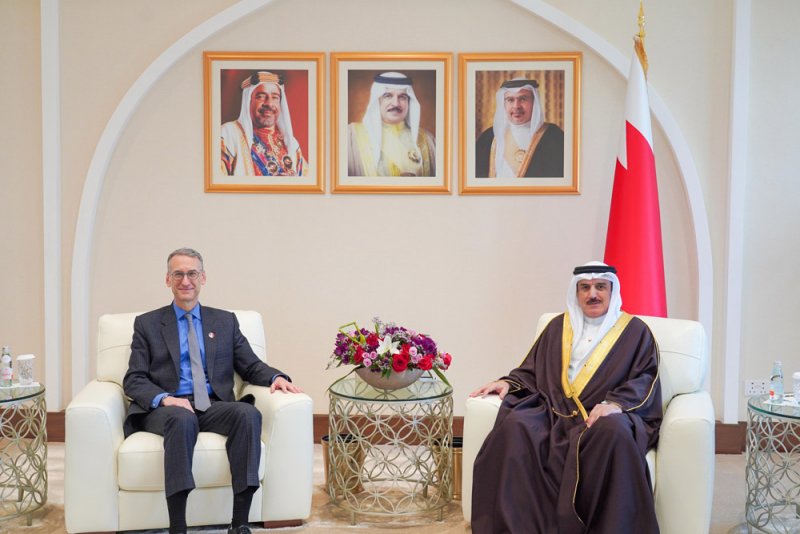 رئيس مجلس النواب يستقبل سفير الولايات المتحدة الأمريكية لدى مملكة البحرين