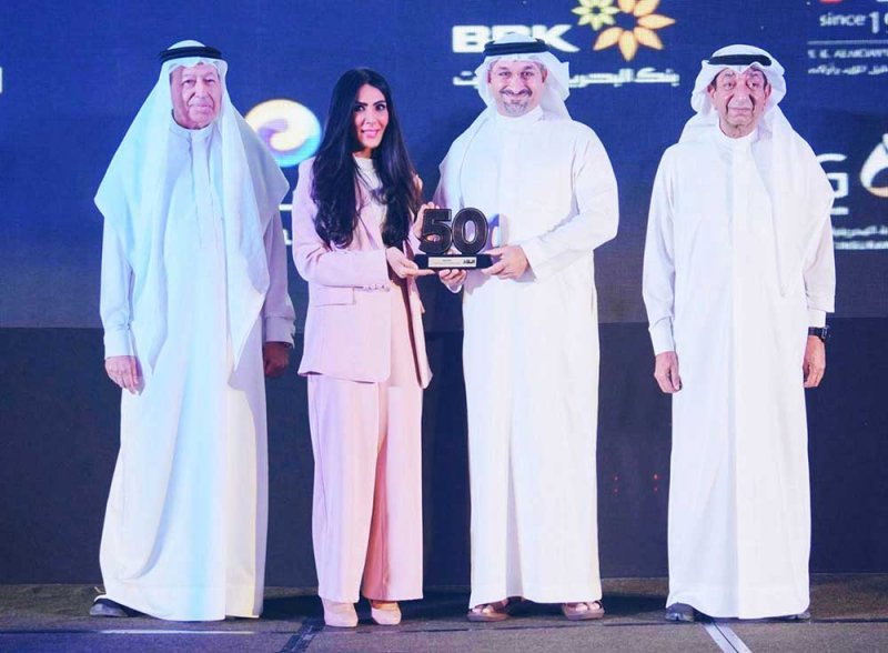 شركة البحرين لتصليح السفن والهندسة "باسرك" تحصد جائزة ضمن مبادرة "البلاد" لأقوى 50 شركة بحرينية