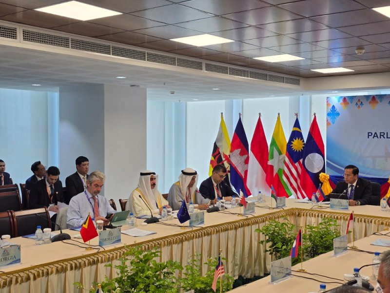 البحرين تجدد تأكيدها على أهمية الحوار كخيار استراتيجي لتحقيق السلام الشامل والعادل في المنطقة والعالم