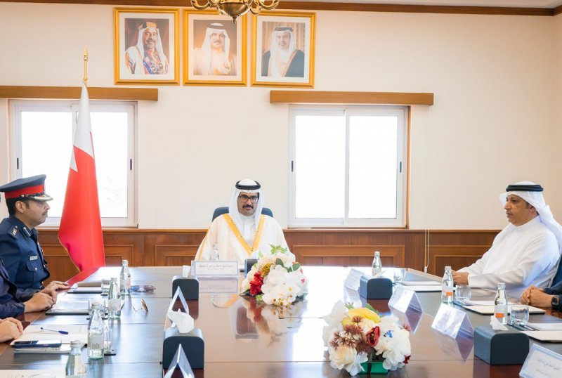 سمو محافظ الجنوبية يترأس اجتماع اللجنة الأمنية السابع ويطلع على جهود الإدارات في تلقي البلاغات الأمنية