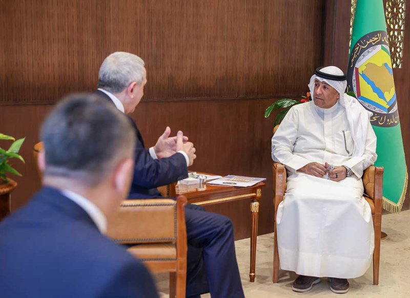 البديوي يناقش تنفيذ خطة العمل المشترك بين دول التعاون وأذربيجان