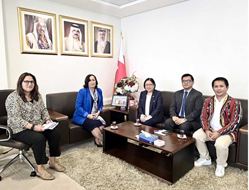 الرئيس التنفيذي للمستشفيات الحكومية تستقبل سفيرة الفلبين لدى البحرين