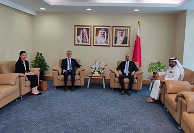 وزير التنمية الاجتماعية يستقبل سفير الولايات المتحدة الأمريكية لدى مملكة البحرين