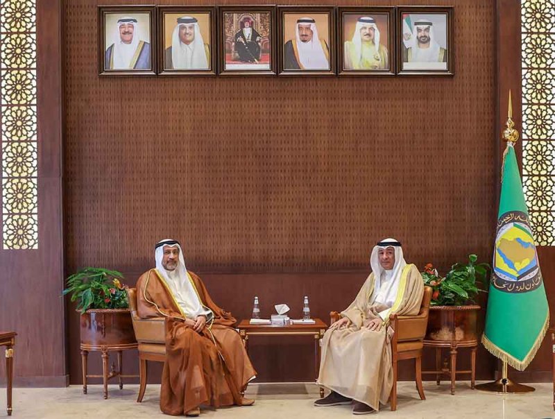 "أمين عام التعاون" ورئيس المصرف العربي للتنمية الاقتصادية في أفريقيا يستعرضان أوجه التعاون الممكنة