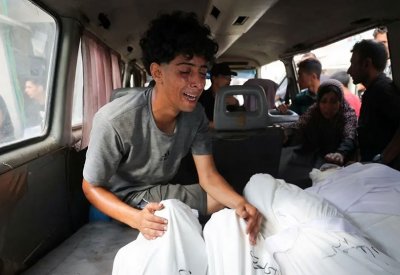 إسرائيل تصدر أوامر إخلاء جديدة في وسط قطاع غزة مع اشتداد الجوع
