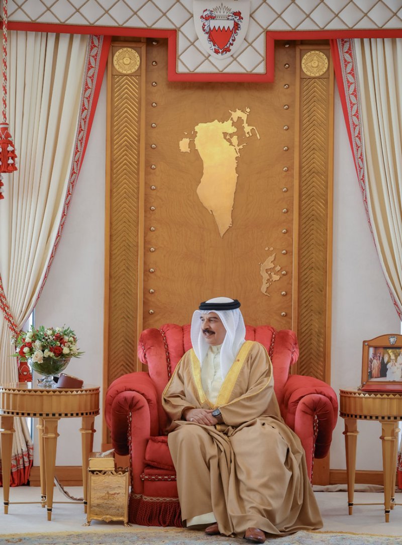 جلالة الملك المعظم يستقبل عددًا من كبار المسؤولين