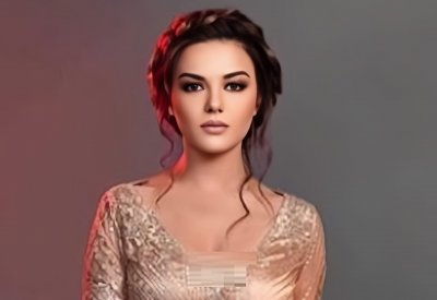 الفنانة السورية دانا مارديني تعلن اعتزالها