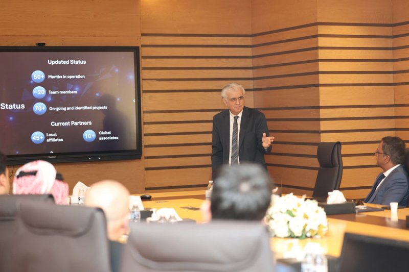 "التنفيذي الاستشاري" لمركز سمو الشيخ ناصر للبحوث والتطوير في الذكاء الاصطناعي يعقد اجتماعه الثاني لعام 2025