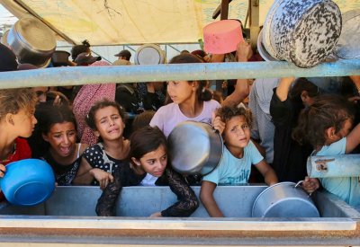 أكثر من 100 منظمة تحذّر من "مجاعة جماعية" في غزة