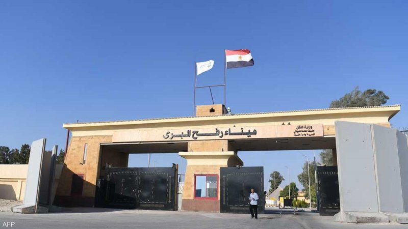 مصر تؤكد أن معبر رفح لم يغلق من جانبها مطلقا