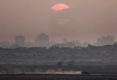 أكسيوس: إدراة ترامب تدرس "تغيير استراتيجيتها" في غزة