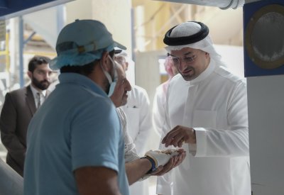 وزير الصناعة والتجارة يقوم بزيارة تفقدية إلى مصنع "التعاون للمواد الغذائية"