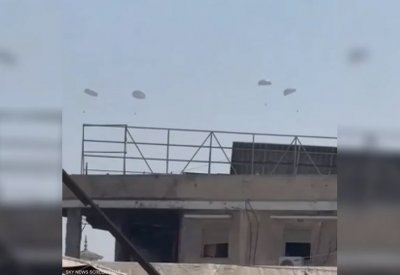 عمليات إنزال جوي لمساعدات أردنية إماراتية في غزة