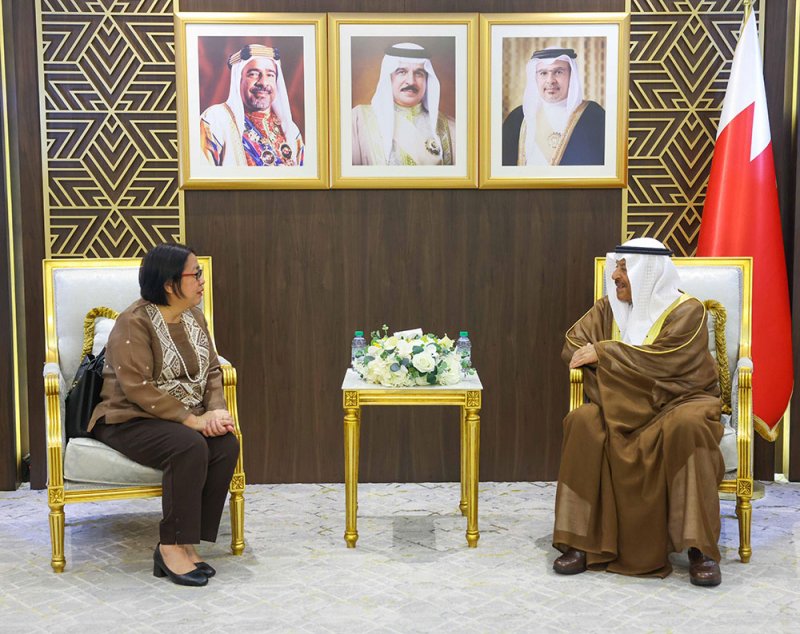 رئيس مجلس الشورى يشيد بعمق العلاقات البحرينية الفلبينية