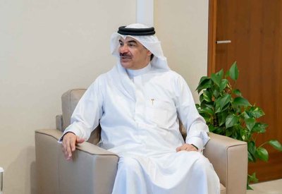 أمين عام مجلس النواب يبحث سبل التعاون مع مركز الملك حمد العالمي للتعايش والتسامح