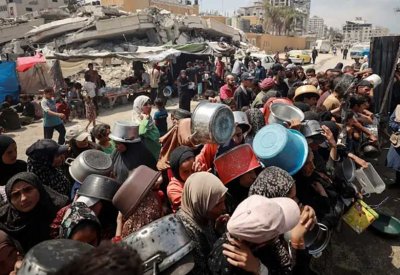 14 قتيلا فلسطينيا بنيران إسرائيلية قرب مراكز مساعدات في غزة