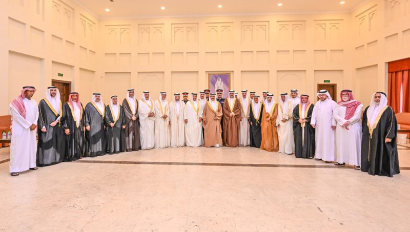وزير الداخلية: تعزيز الانتماء يتطلب التمسك بالتقاليد والعادات الأصيلة