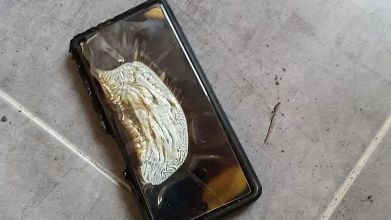 حوادث مرعبة لانفجار بطاريات تُهدد مستقبل هواتف "غوغل"