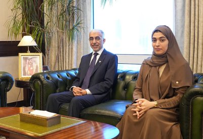 وزير الأشغال يستقبل سفيرة جمهورية صربيا لدى مملكة البحرين