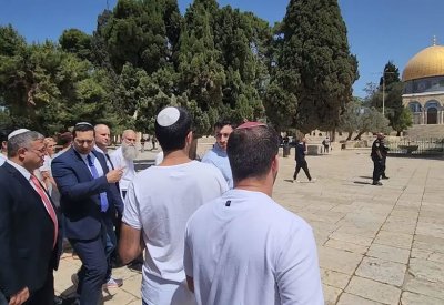 بن غفير يقتحم المسجد الأقصى.. ويدعو إلى إعادة احتلال غزة