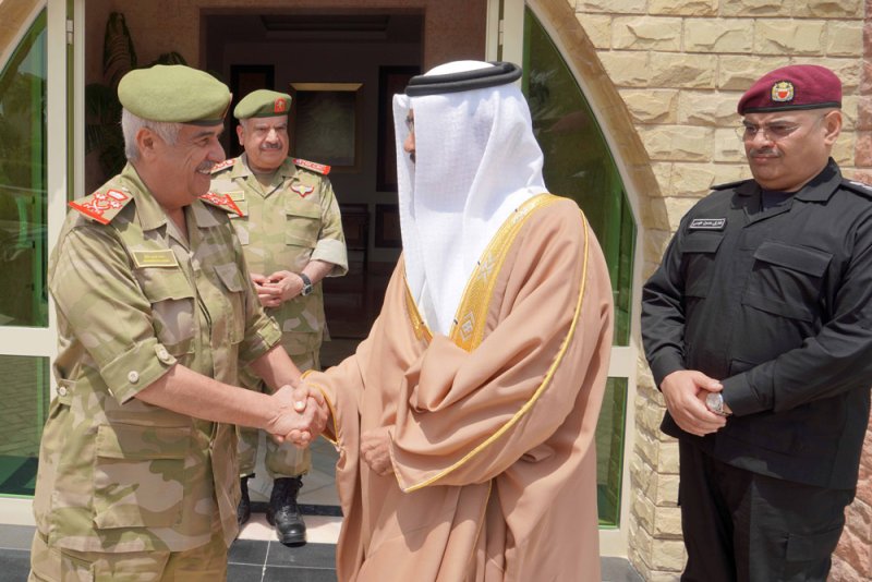 سمو رئيس الحرس الوطني يستقبل وزير الداخلية
