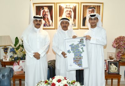 محافظ المحرق يشيد بالمواهب البحرينية الشابة وإبداعها في مختلف المجالات