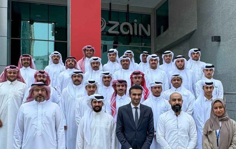 موظفي إدارة العمليات بوزارة الداخلية يشاركون ببرنامج تدريبي بالتعاون مع "زين البحرين"