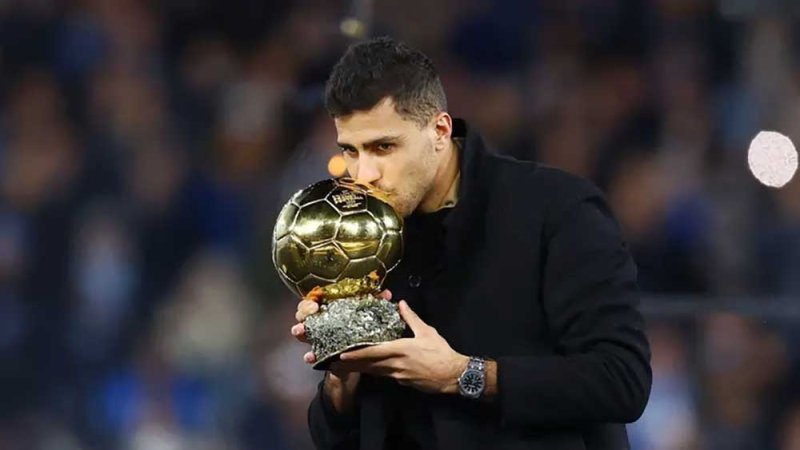 لم ينسَ.. ريال مدريد يواصل مقاطعة حفل الكرة الذهبية