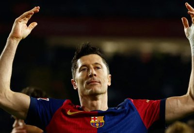 "صدمة قوية" في برشلونة بسبب ليفاندوفسكي