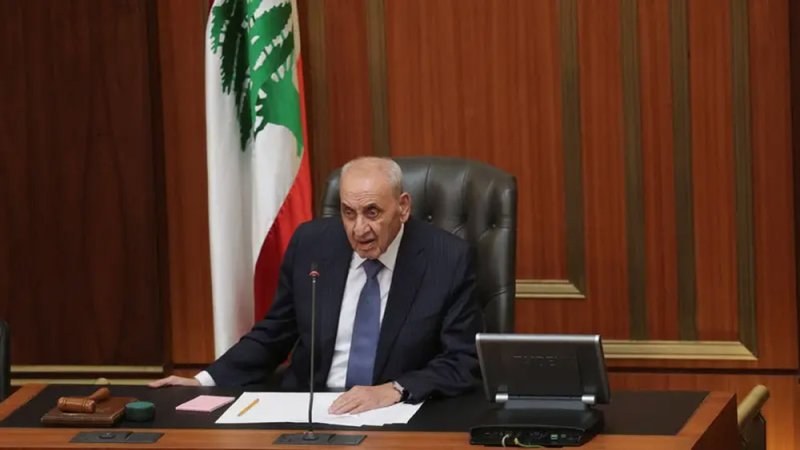 رئيس البرلمان اللبناني: نقف مع الجيش لتمكينه من إنجاز مهامه