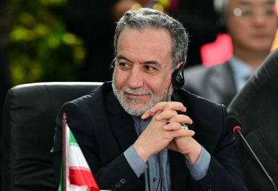 مسؤول من وكالة الطاقة الذرية يزور إيران.. وعراقجي يعلّق