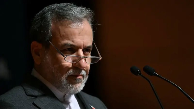 عراقجي: نائب غروسي يزور طهران غداً دون خطة لزيارة مواقع