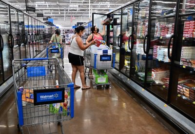 مخالفاً التوقعات.. معدل التضخم في أميركا يسجل 2.7% على أساس سنوي