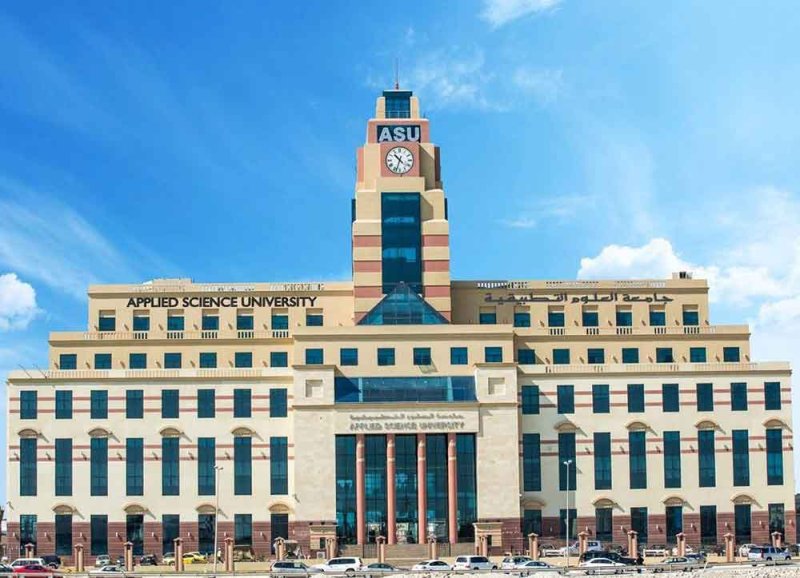 جامعة العلوم التطبيقية تطرح بكالوريوس الحقوق بالتعاون مع جامعة لندن ساوث بانك