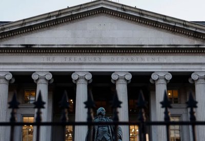 عجز الموازنة الأميركية يقفز 20% رغم إيرادات ترامب القياسية