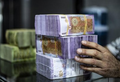 سوريا تقرر إلغاء القيود على نقل الأموال بين المحافظات