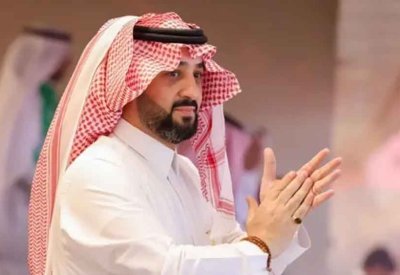 تزكية خالد الغامدي رئيساً لأهلي جدة