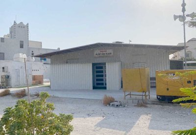 تحقيق البلاد: كبائن الصلاة الخشبية...  سنوات من الانتظار بلا إعمار