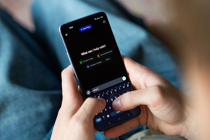 نصيحة من "تشات جي بي تي" تدخل رجلا المستشفى بتسمم خطير