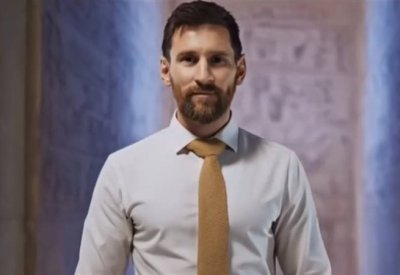 "جمع ميسي وصلاح".. القبض على مصمم إعلان المتحف المصري الكبير