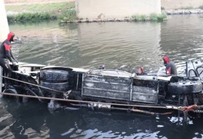 الجزائر توقف 4 قنوات بثت صوراً صادمة لحادث الحافلة