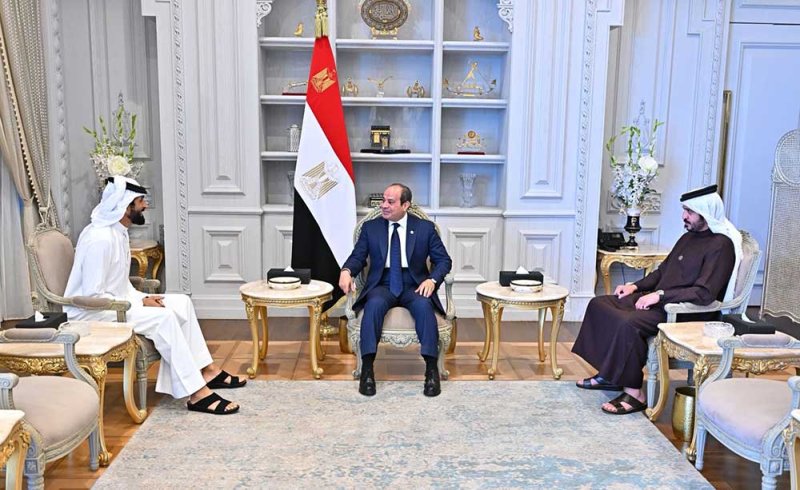 الرئيس المصري يستقبل سمو الشيخ ناصر بن حمد وسمو الشيخ خالد بن حمد