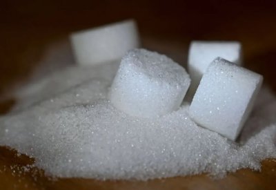 أسبوعان بلا سكر.. هكذا يتغير جسمك ووجهك