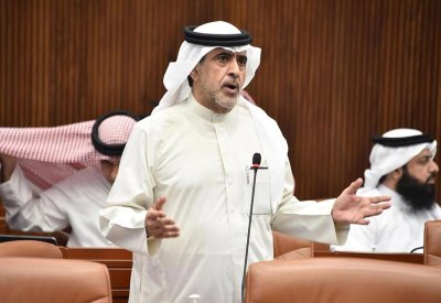 بوعنق يدعو للتحقق من وفاة طفل بسبب مشروب طاقة