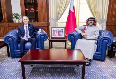 وزير التربية والتعليم يستقبل سفير الولايات المتحدة الأمريكية لدى مملكة البحرين