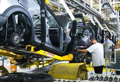ارتفاع بنسبة 5%.. المغرب يتصدر إنتاج السيارات في شمال أفريقيا
